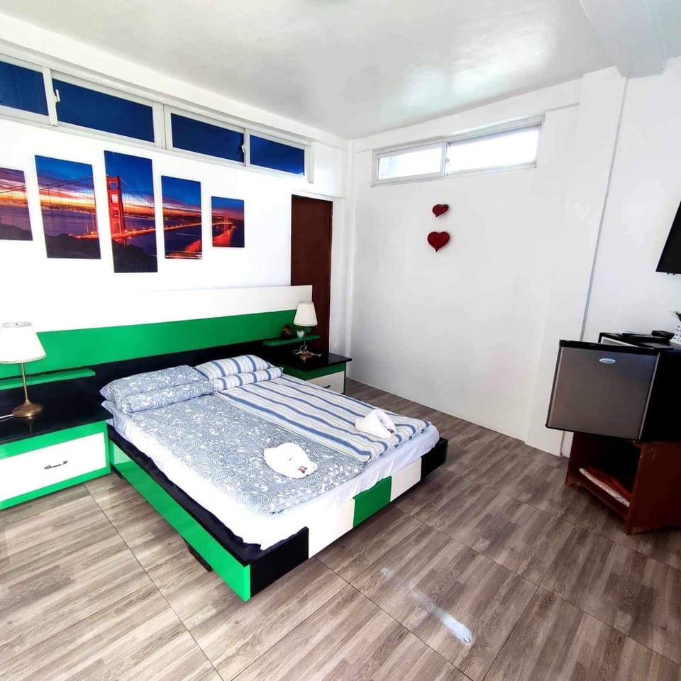 Couple room in Holidays Beach Resort Vacation rental in Bolinao