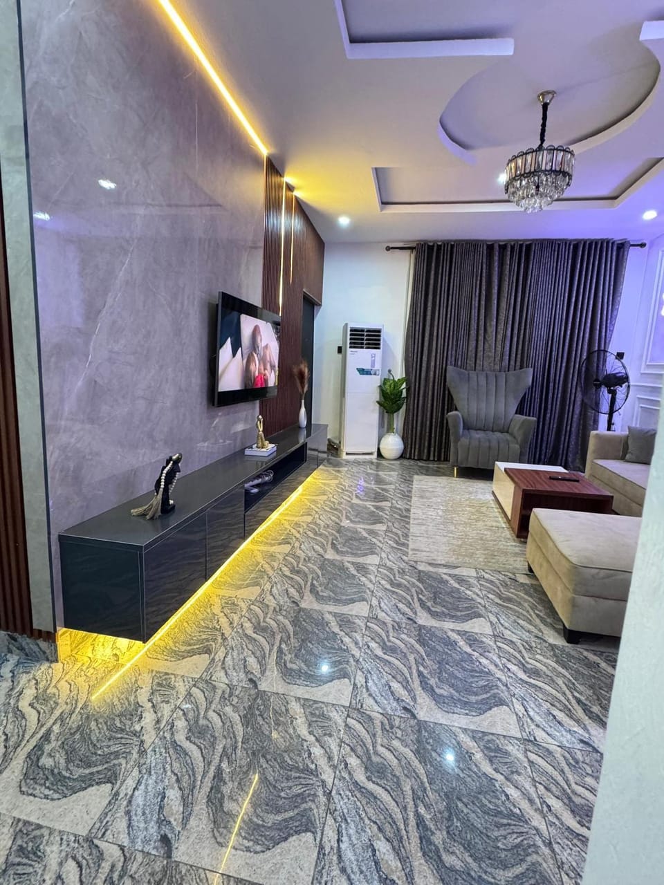 Beautiful 2Br Apt in Ogba, Ikeja, Lagos Apartment in Lagos