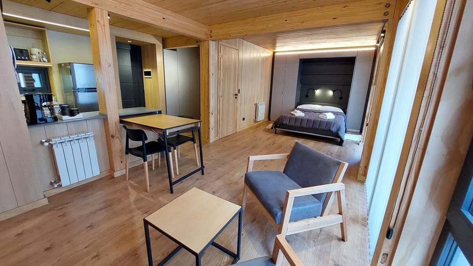 Living room, Bedroom