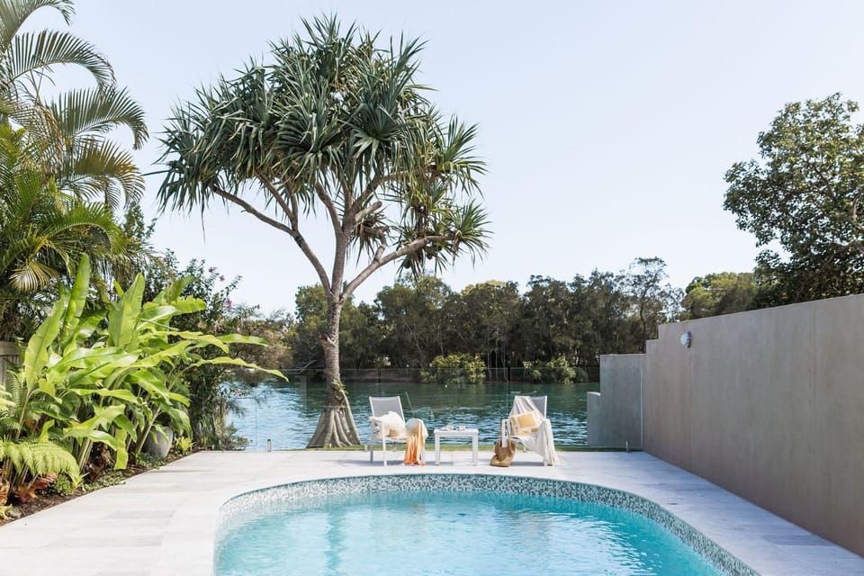 River view, Swimming pool