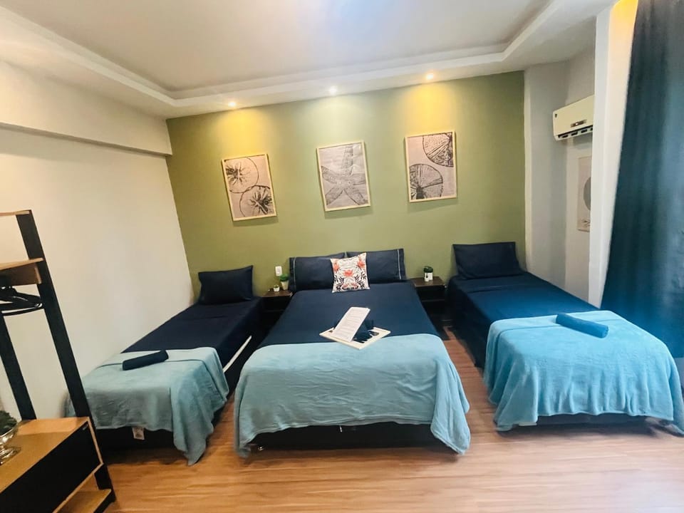 Bed, Bedroom, air conditioner
