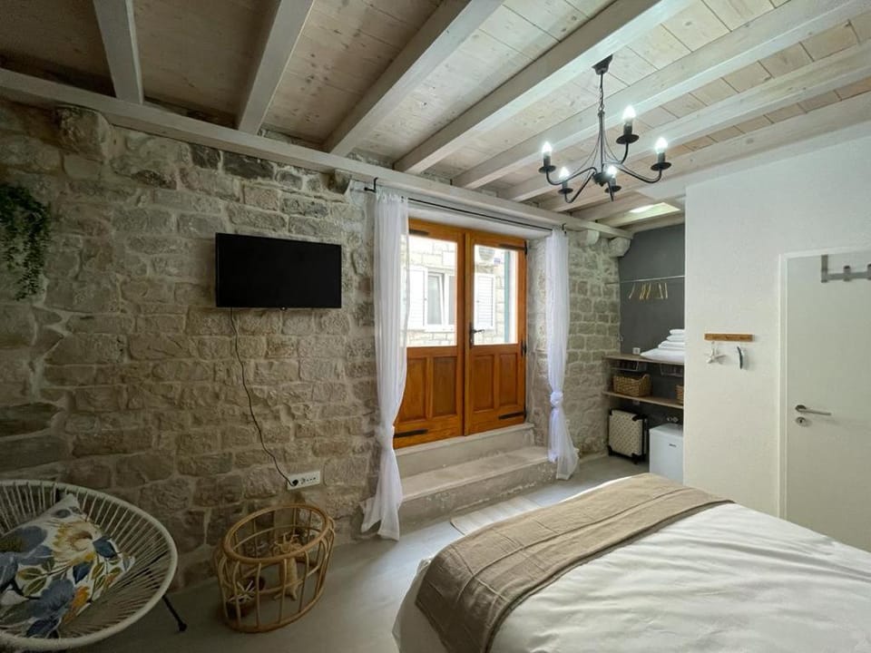 Knez apartments and rooms Apartment hotel in Šibenik-Knin County, Croatia