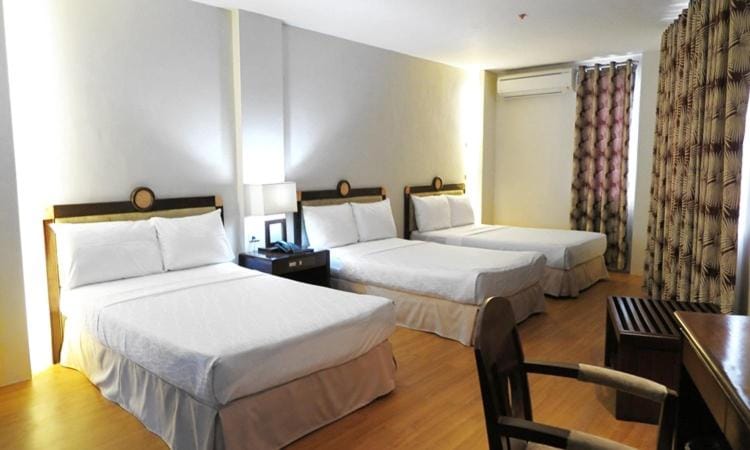 Cebu Century Plaza Hotel Hotel in Cebu City