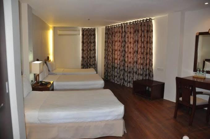 Cebu Century Plaza Hotel Hotel in Cebu City
