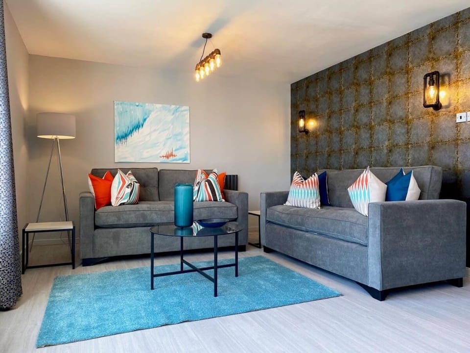 Beautiful West End Flat with Private Parking Apartment in Glasgow