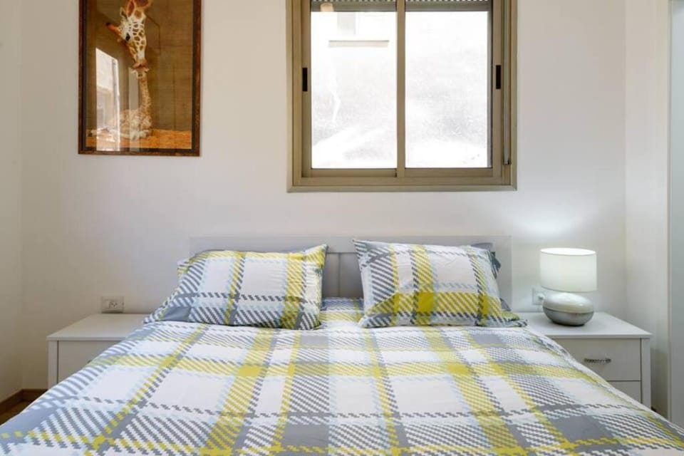 perfect location 3 bedrooms Apartment in Tel Aviv-Yafo