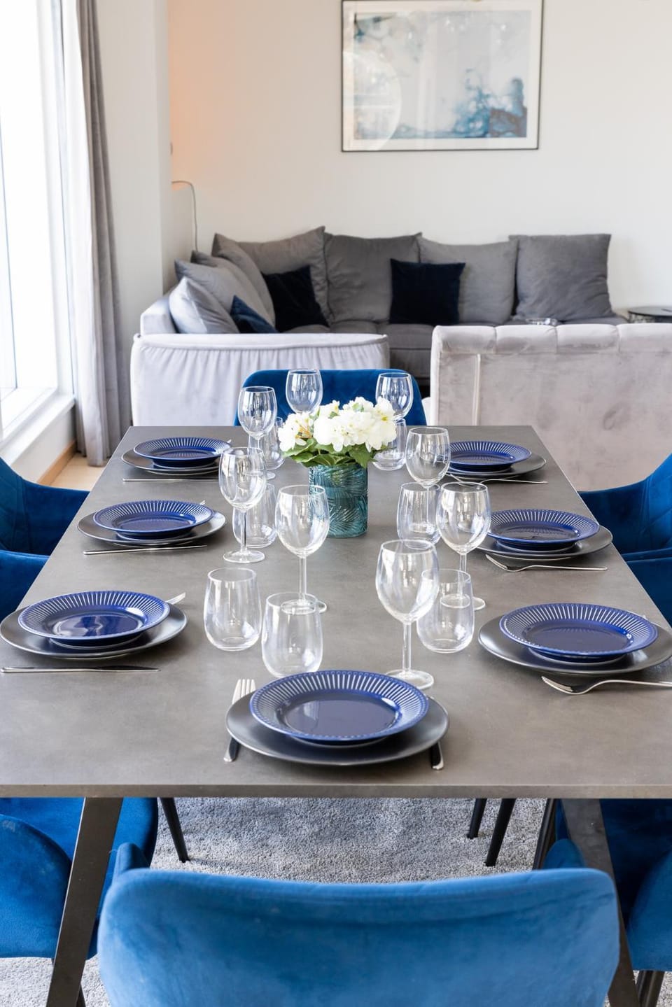 Seating area, Dining area