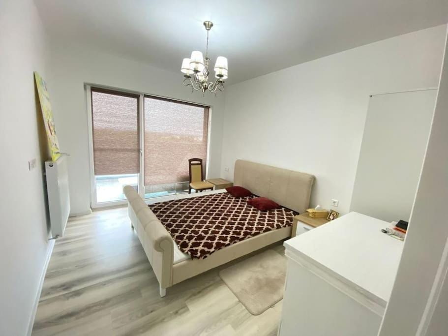 Floreasca Parc View Gem Apartment in Bucharest