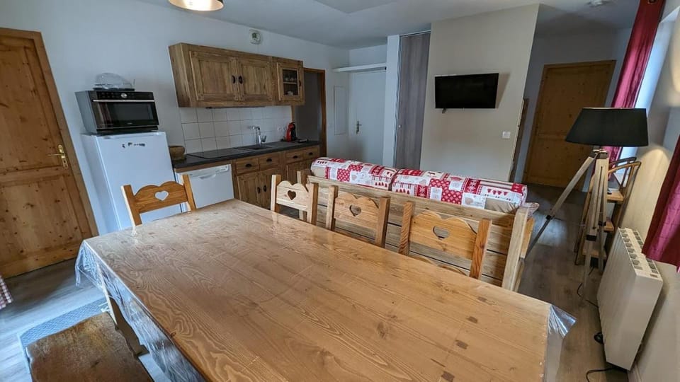 Appartement 6/8 pers à 200 m des pistes - piscine Apartment in Saint-Sorlin-d'Arves