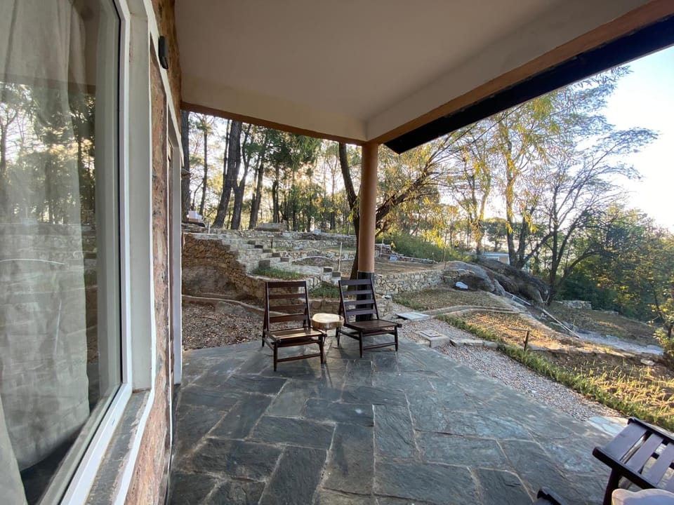Patio, Natural landscape, Balcony/Terrace, Seating area, Garden view