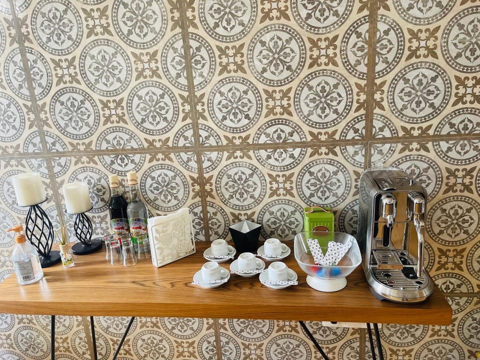 Coffee/tea facilities