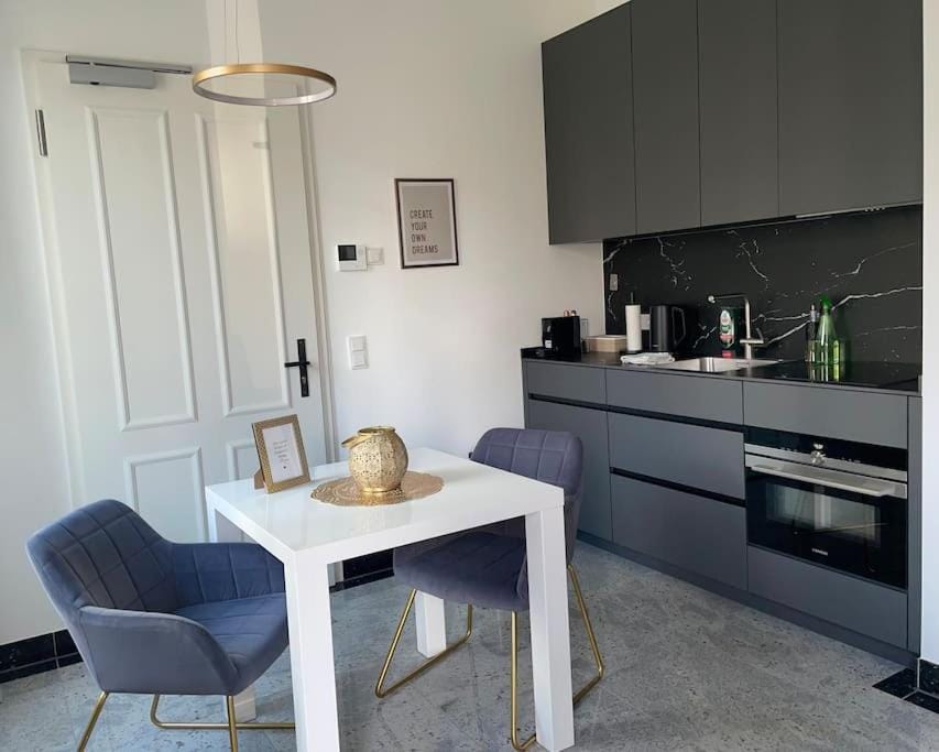 Luxuriöses Studio mit privatem Zugang zum See Apartment in Potsdam