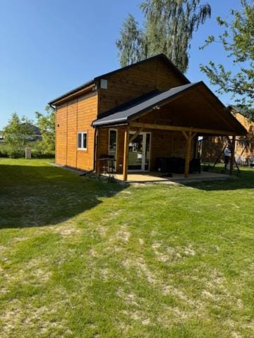 FirLake domki nad jeziorem Firlej House in Masovian Voivodeship