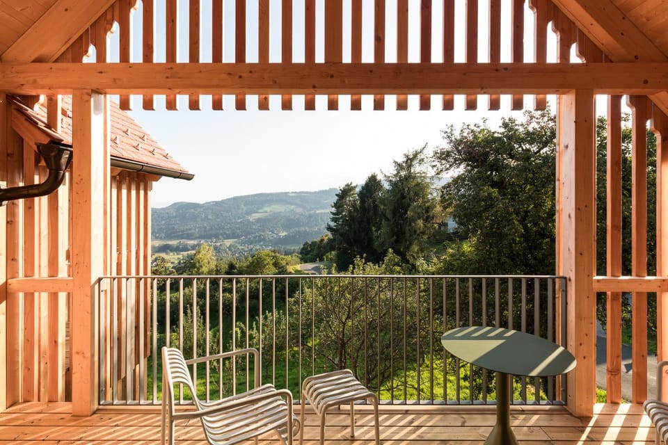 View (from property/room), Balcony/Terrace