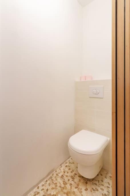 1 bedroom/clim/wifi, St Michel station Apartment in Toulouse