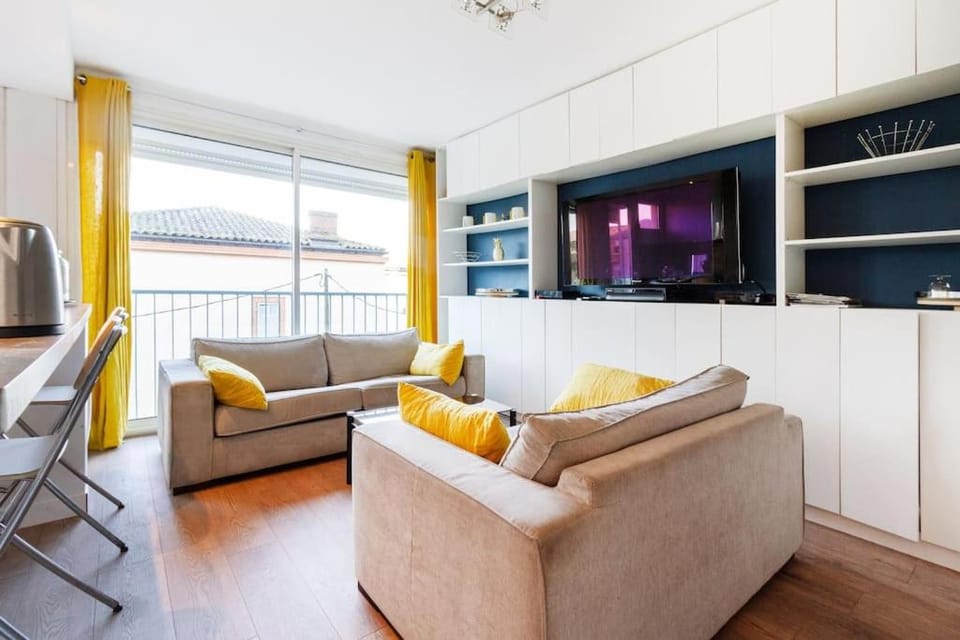 1 bedroom/clim/wifi, St Michel station Apartment in Toulouse