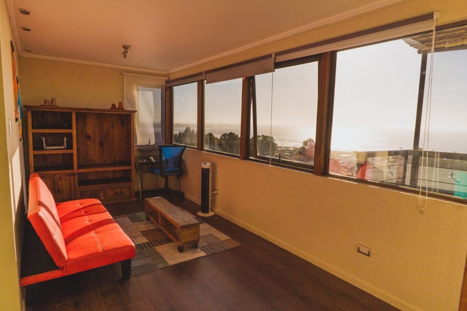 Living room, Sea view