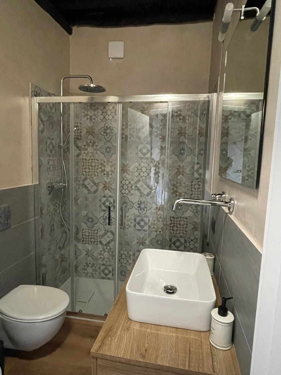 Shower, Toilet, Bathroom, bidet