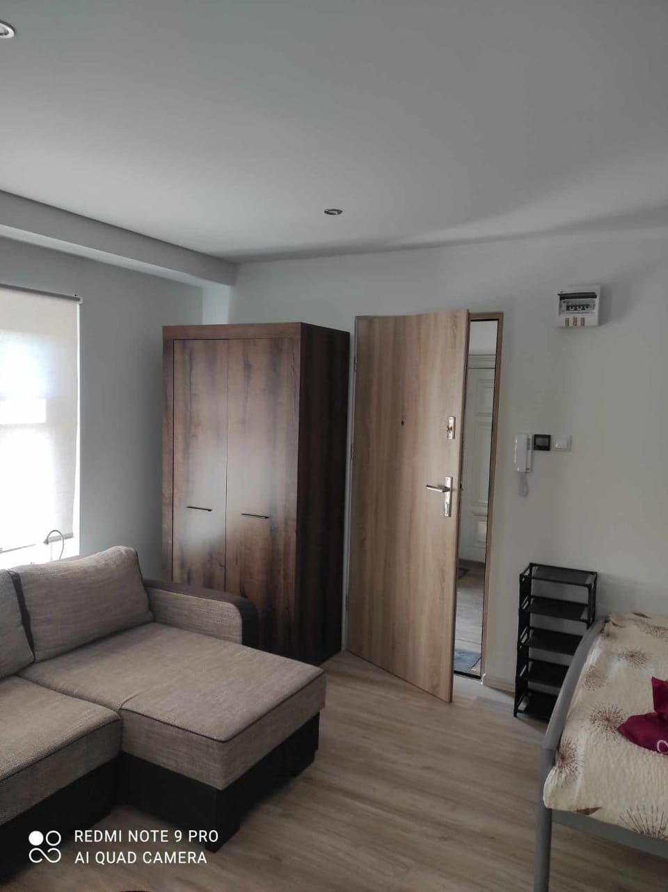 Bed, Photo of the whole room, Seating area, Bedroom, wardrobe