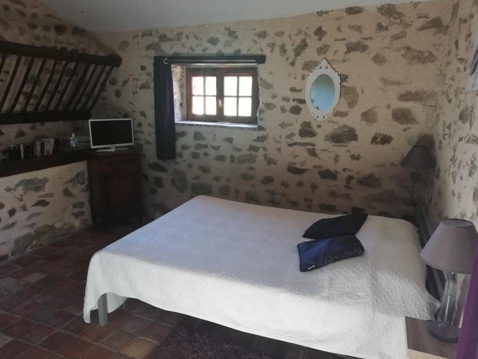 AUBERGE LA BOUCHOLIERE Inn in Nouvelle-Aquitaine