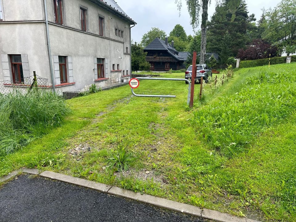 Property building, Parking