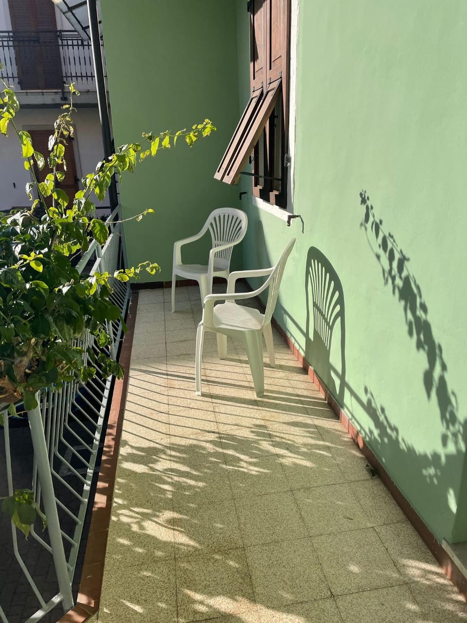 Property building, Balcony/Terrace