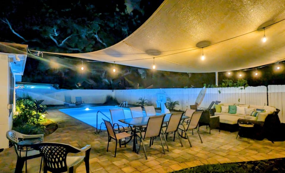April - May Special - Updated! Pool - 6 min to Beach House in Bay Pines