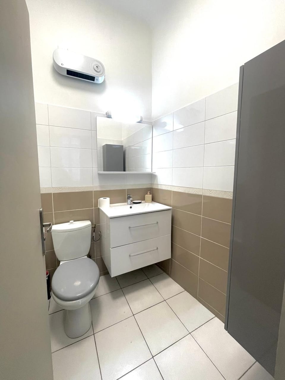 Toilet, Bathroom