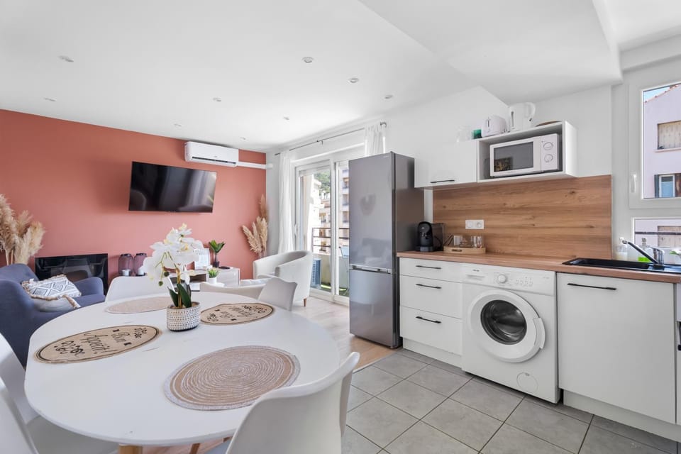 Le Terra Cota - 3 Suites Privées, Parking, Clim & Wifi Apartment in Toulon