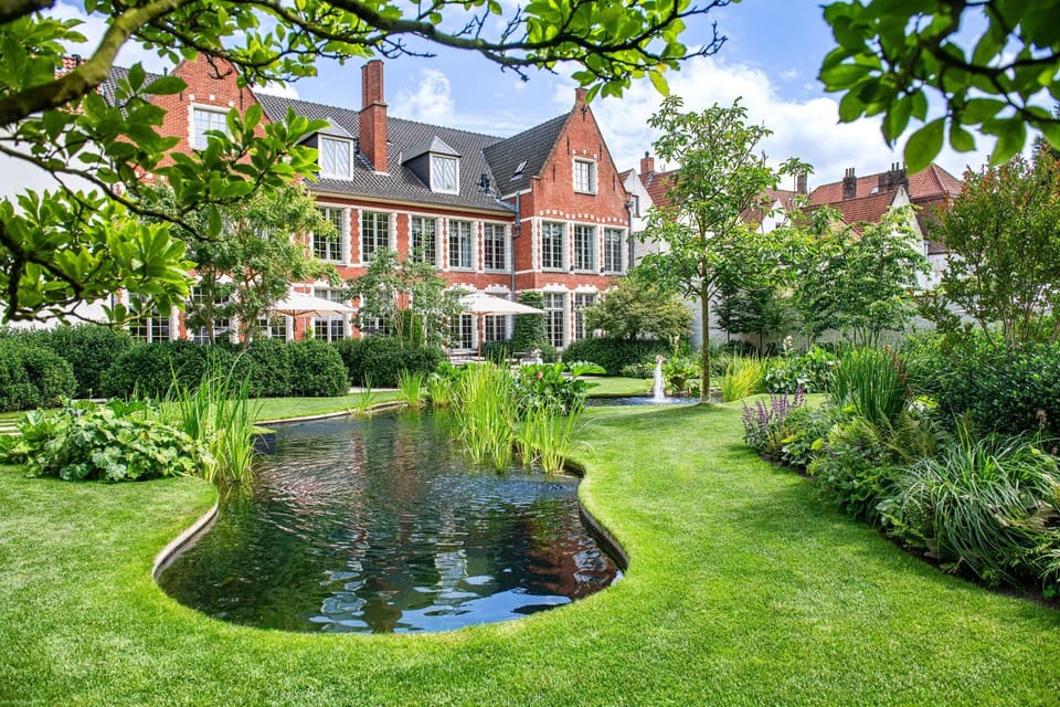 Garden, Swimming pool