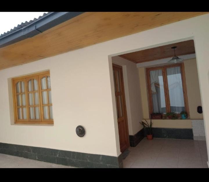 Property building, Facade/entrance, Off site