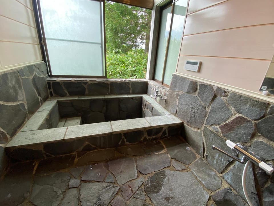 天然プラネタリウムcottage星空D棟 House in Japan