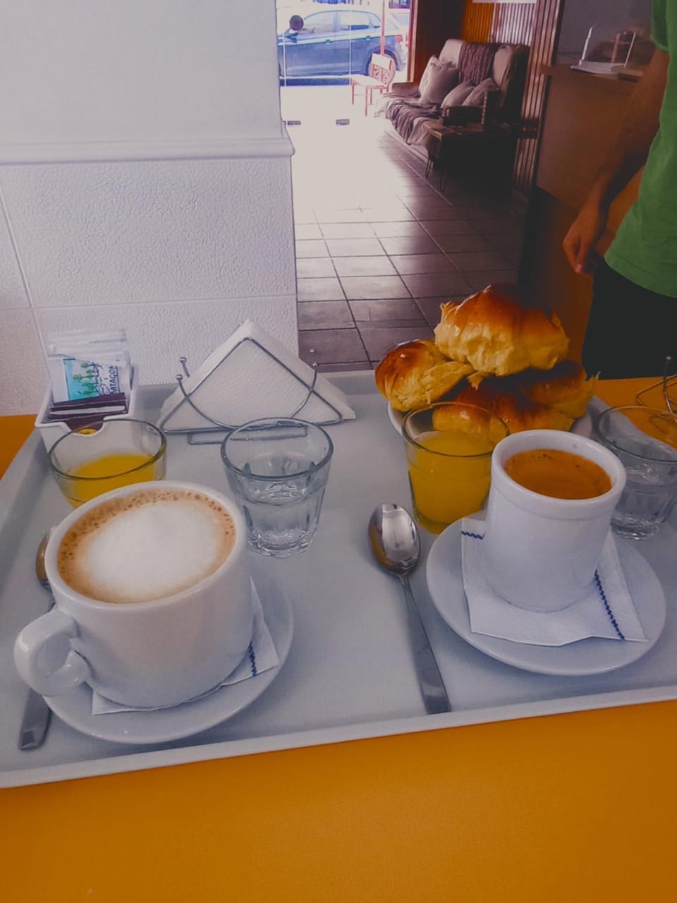 Property building, Breakfast