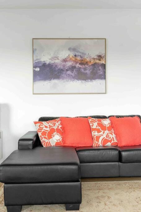 Blackmans Bay Living- Beautiful Ocean Views Apartment in Tasmania