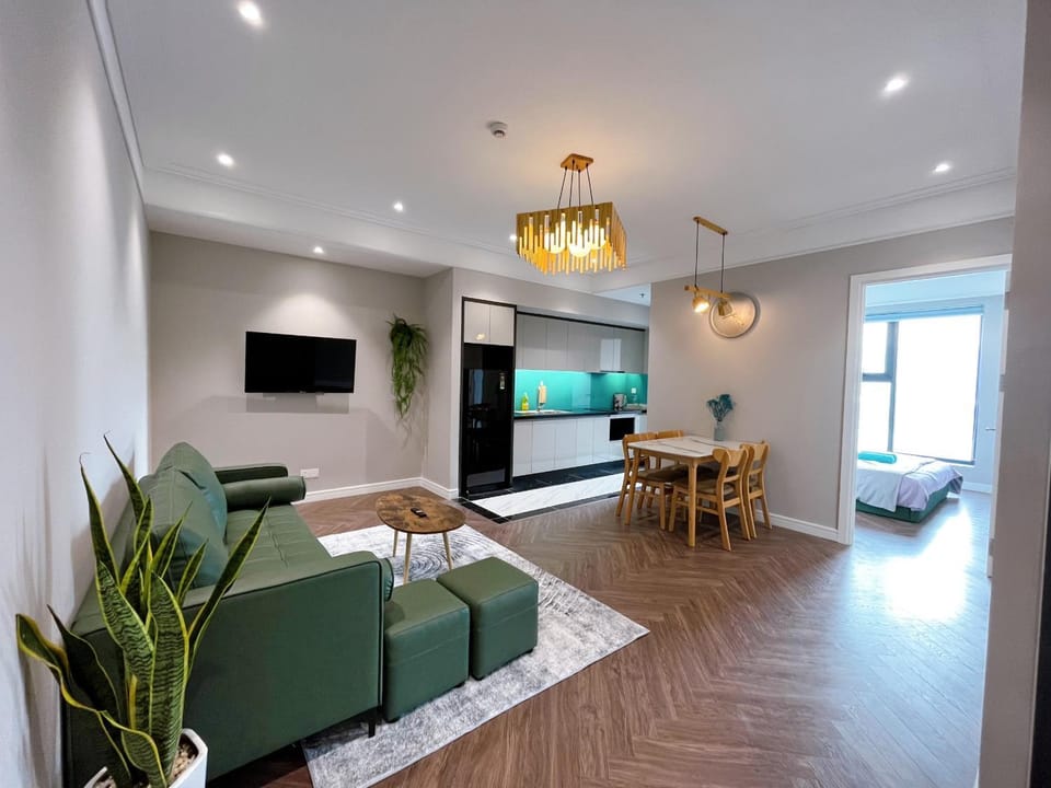 Communal lounge/ TV room, TV and multimedia, Living room, Seating area, Evening entertainment