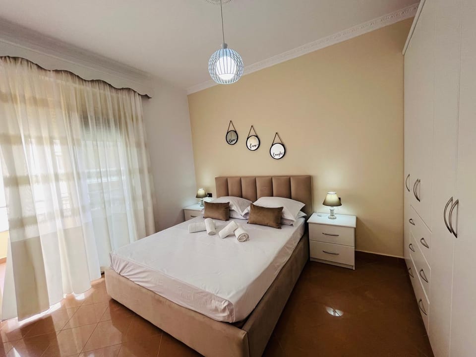 Da Vinci Sea View Apartament Apartment in Vlorë