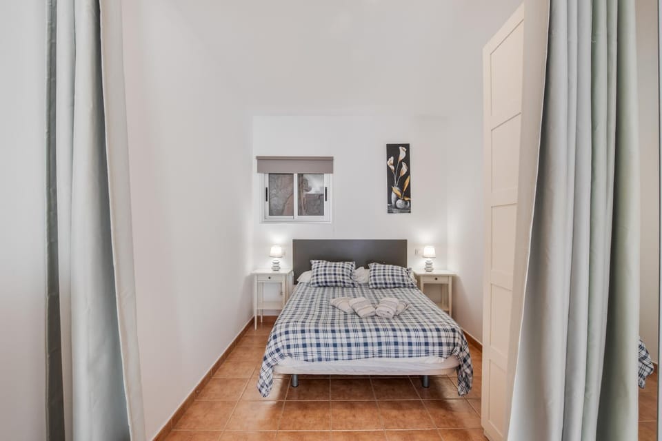 Living room, Bedroom