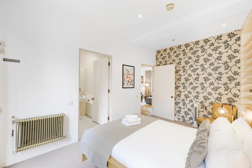 Central 2Bed Apartment near Barbican & Farringdon FREE WIFI by City Stay Aparts London Apartment in London Borough of Islington