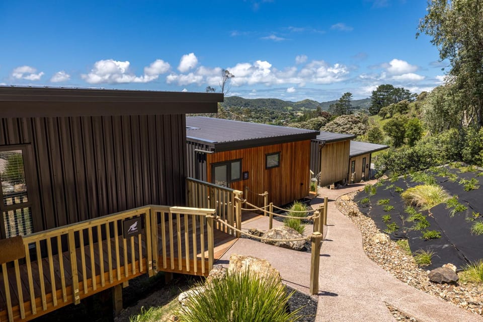 Property building, Natural landscape