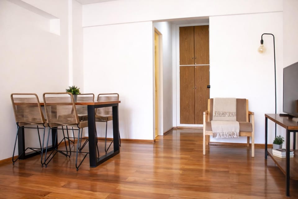 TV and multimedia, Living room, Seating area, Dining area, heating, air conditioner