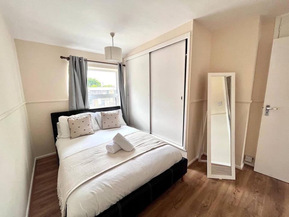 Central 4 bedroom house with Driveway House in Newcastle upon Tyne