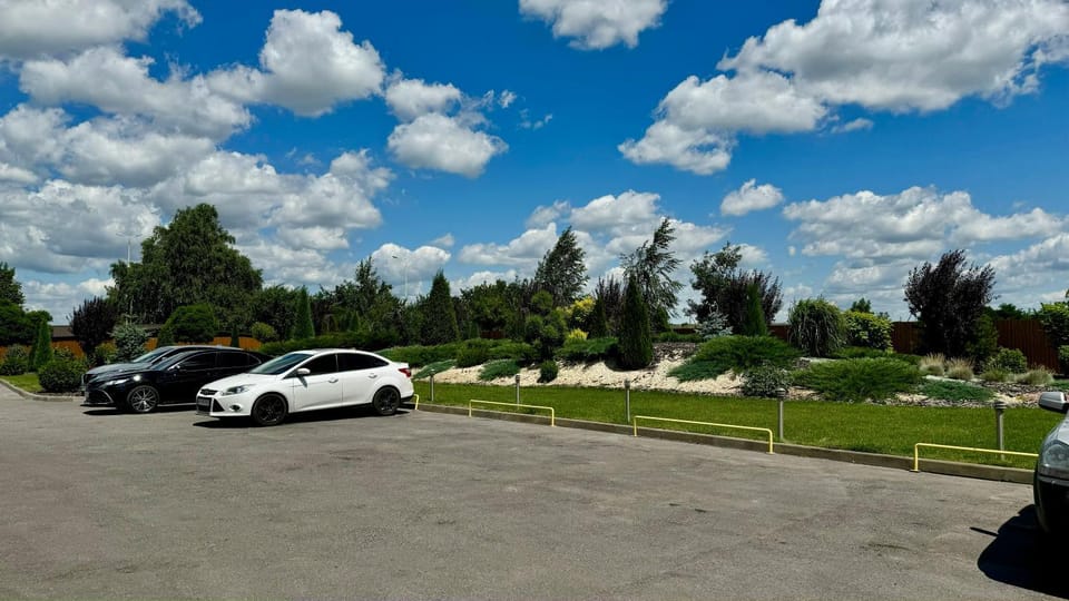 Neighbourhood, Area and facilities, Inner courtyard view, Parking