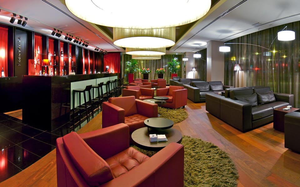 Lounge or bar