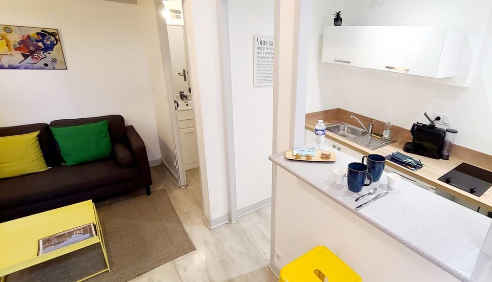 Yellow Studio - Poitiers Coeur de ville Apartment in Poitiers