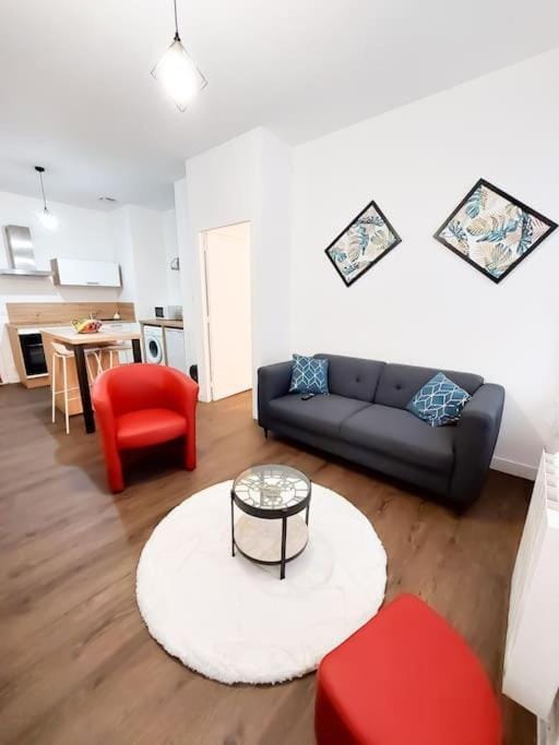 Living room, kitchen