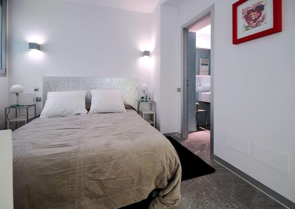 Fioravanti Suite Apartment in Milan