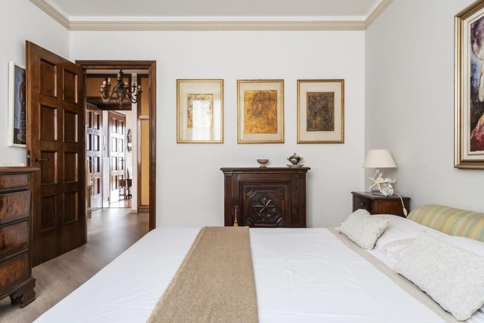 Caprera Flexyrent NO air conditioning - Seafront Apartment in Santa Margherita Ligure