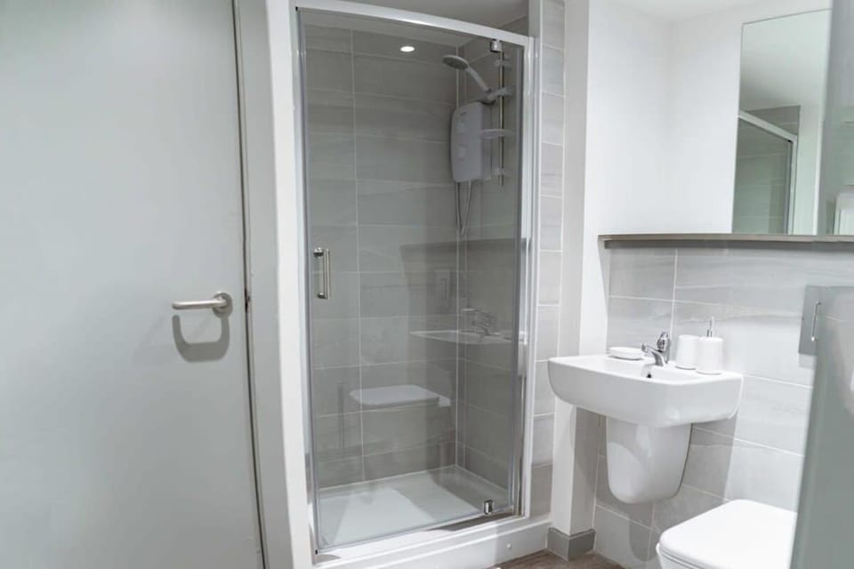 Contemporary 1 Bed Apartment in Central Liverpool Apartment in Liverpool