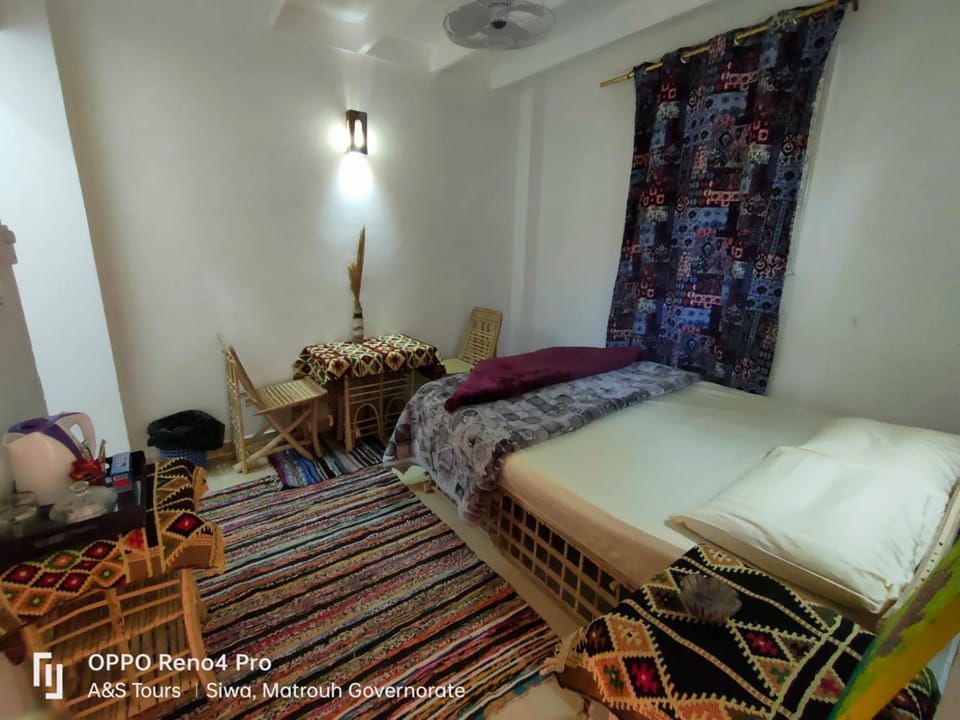 Bed, Coffee/tea facilities, Photo of the whole room, Bedroom