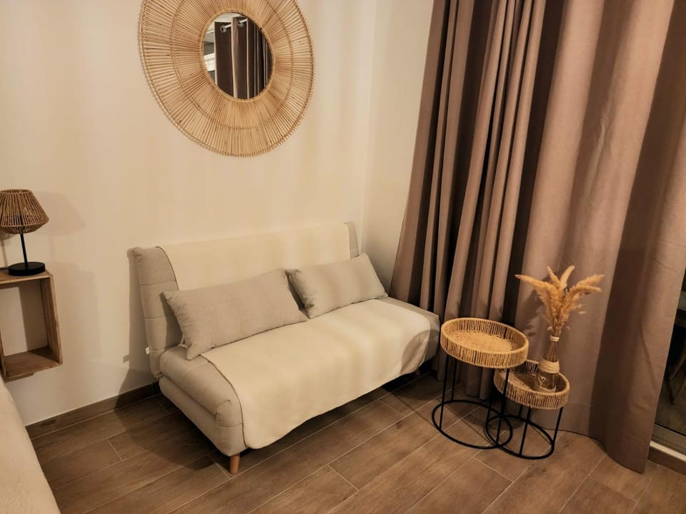 Le Cinderella Apartment in Le Diamant